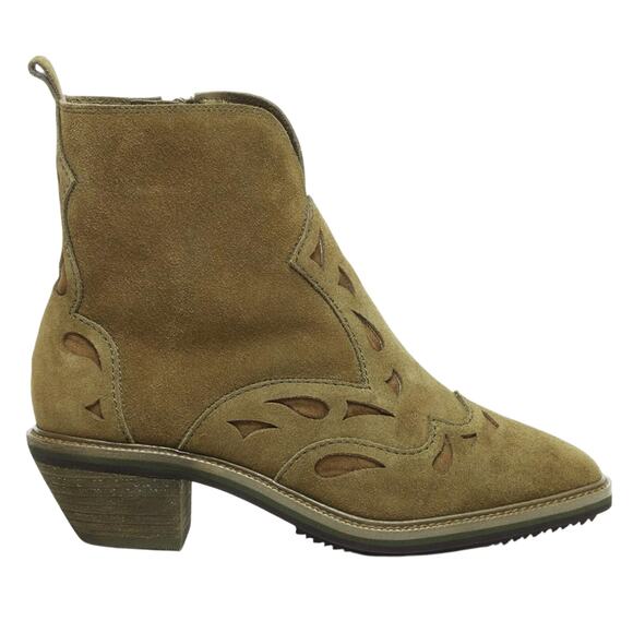 Kelsi Dagger NWOB Brooklyn Cliff Olive Green Western Style Bootie Size 6.5 - Picture 1 of 11